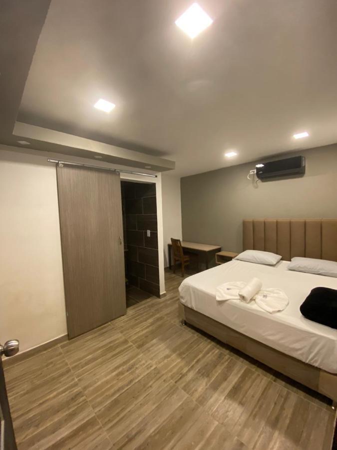 Poblado Living Hotel Medellín Zewnętrze zdjęcie