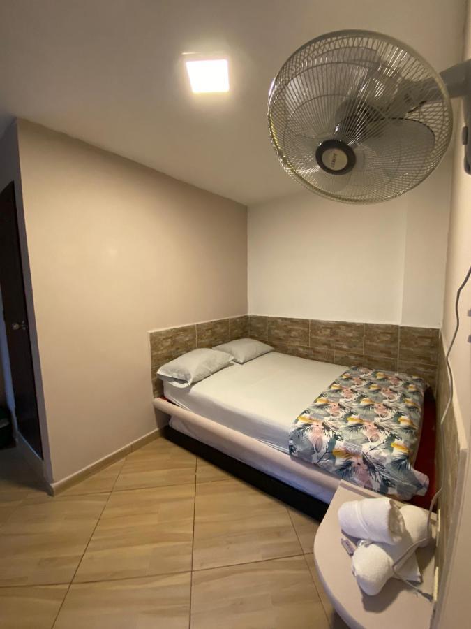 Poblado Living Hotel Medellín Zewnętrze zdjęcie